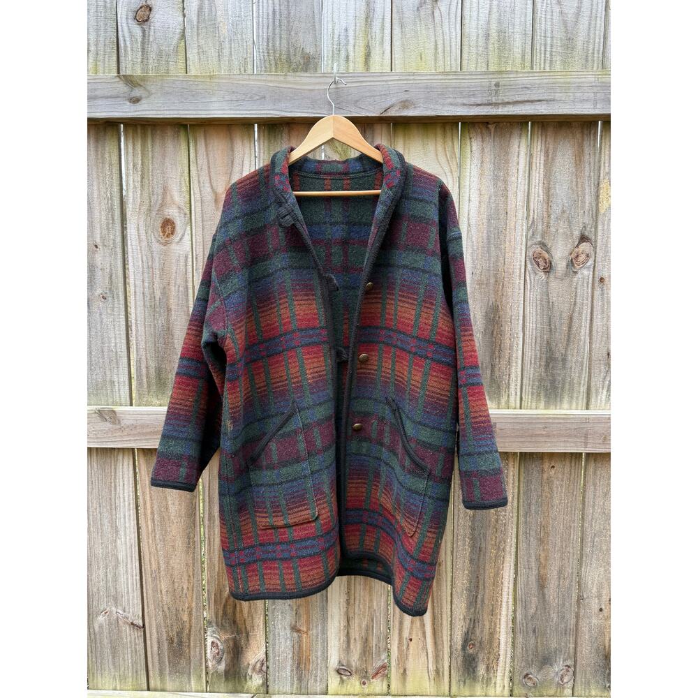 Vintage Oversized Plaid Wool Coat in Forest Green & Oxblood - Picture 7 of 10